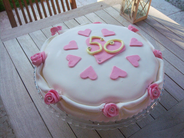 torta cinquantesimo anniversario matrimonio