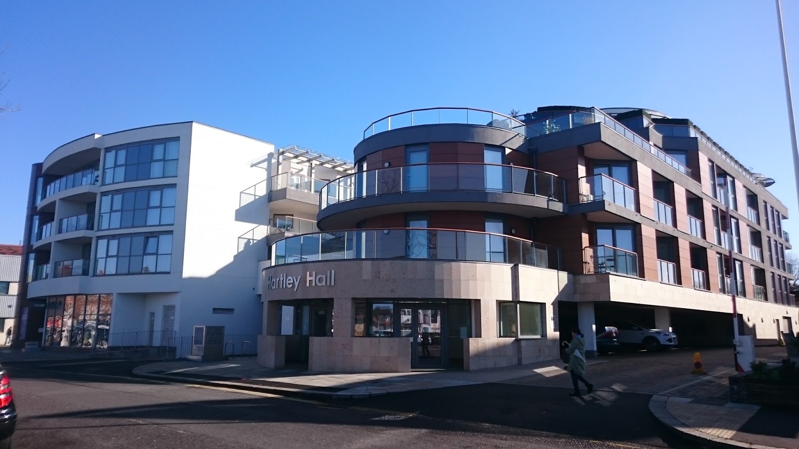 Broadway Blog NEWS Mill Hill NW7 March 2016