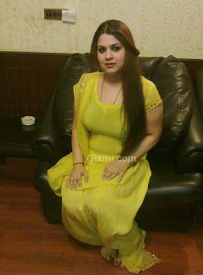 Asian Star Pictures: Hot and Exclusive Pakistani Aunty