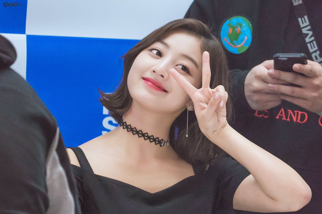 TWICE Jihyo Is Now A Short Hair Beauty, Love Her New Style? | Daily K