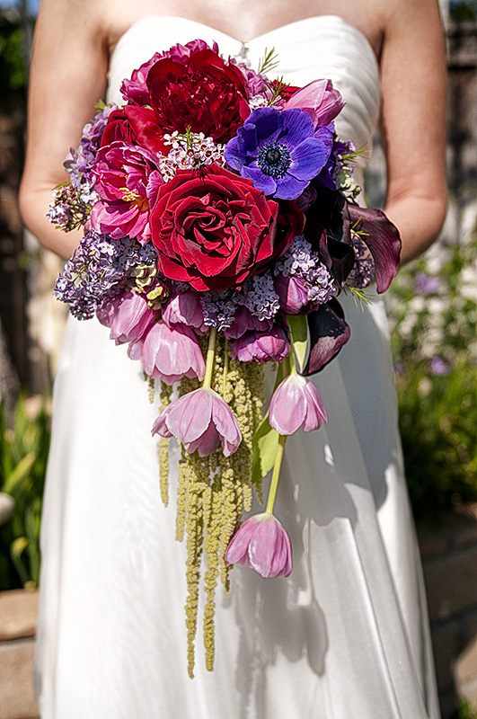 Ask Cynthia : Wedding Inspirations | Cascading Bouquets