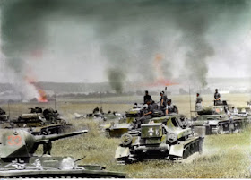 Panzer III Russia color photos World War II worldwartwo.filminspector.com