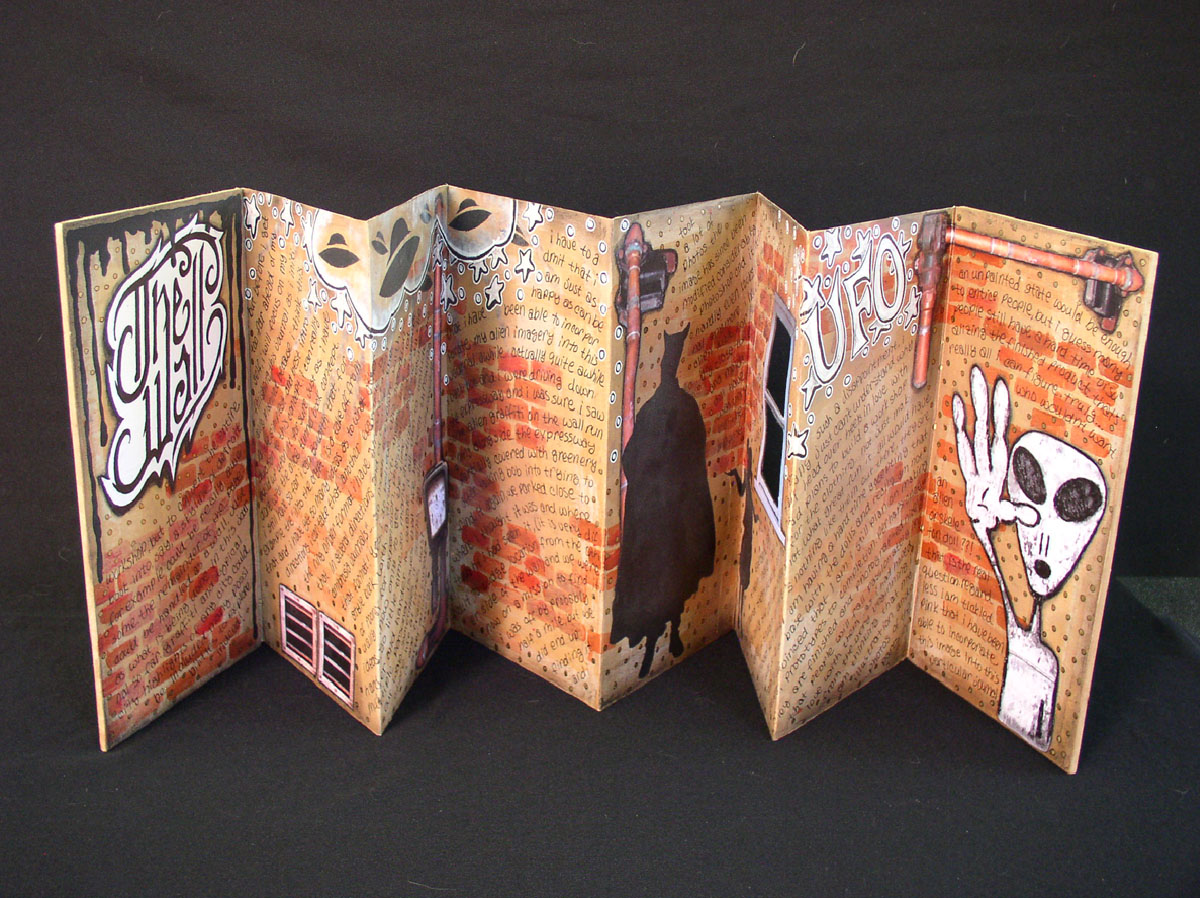 Ingrid Dijkers "The Wall" a graffiti inspired accordion journal