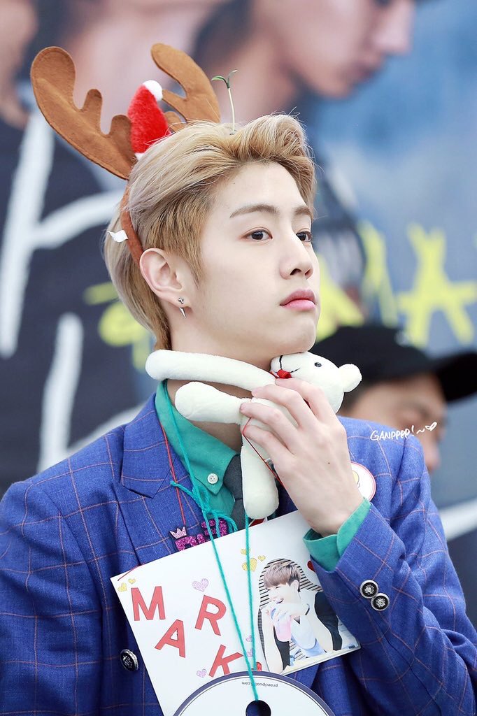 2019-11-19%2B00_01_07_EJqeuWhVAAA0VvF.jp