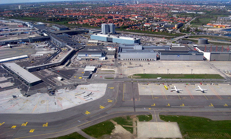 Flughafen Kopenhagen København ø Telia Parken photo-junction.blogspot.com