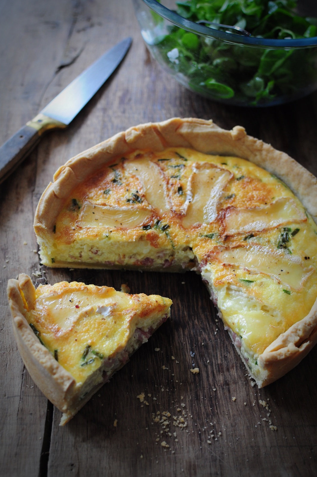 Quiche Camembert lardons repas gourmand