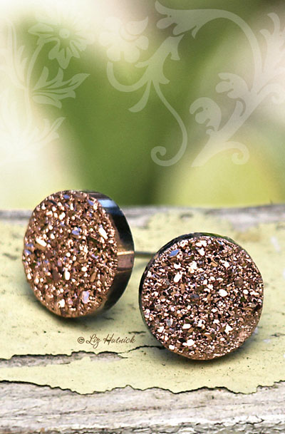 Lovely Clusters - Online Curator : Bronze Gold Glitter Stud Earrings