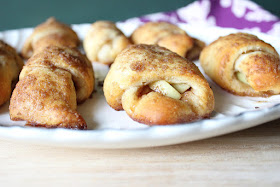 Everyday Made Fresh-Apple Pie Bites-Treasure Hunt Thursday- Blog Link Up Party- From My Front Porch To Yours