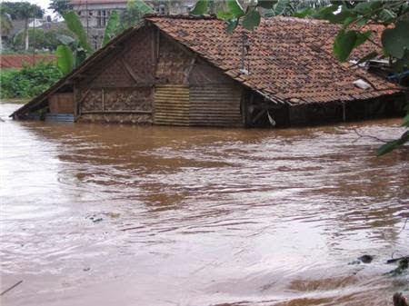 5 Contoh Bencana Alam di Indonesia dan Gambarnya » Katapengertian