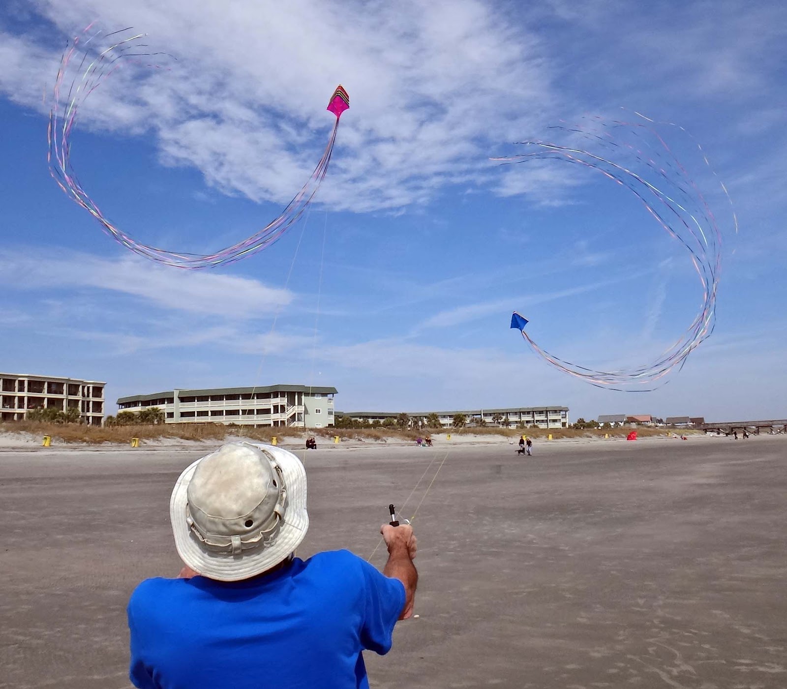 Joe's Retirement Blog Twelve Stack Diamond Stunt Kites, Isle of Palms