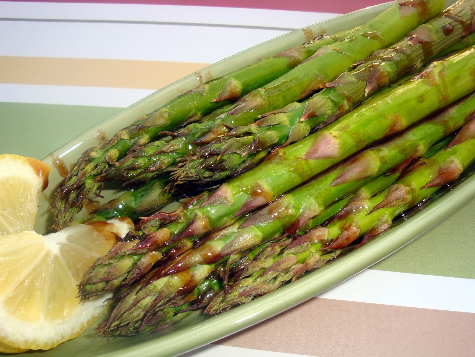 Yummy by Emmy Roasted Green Asparagus with Brown Sauce
