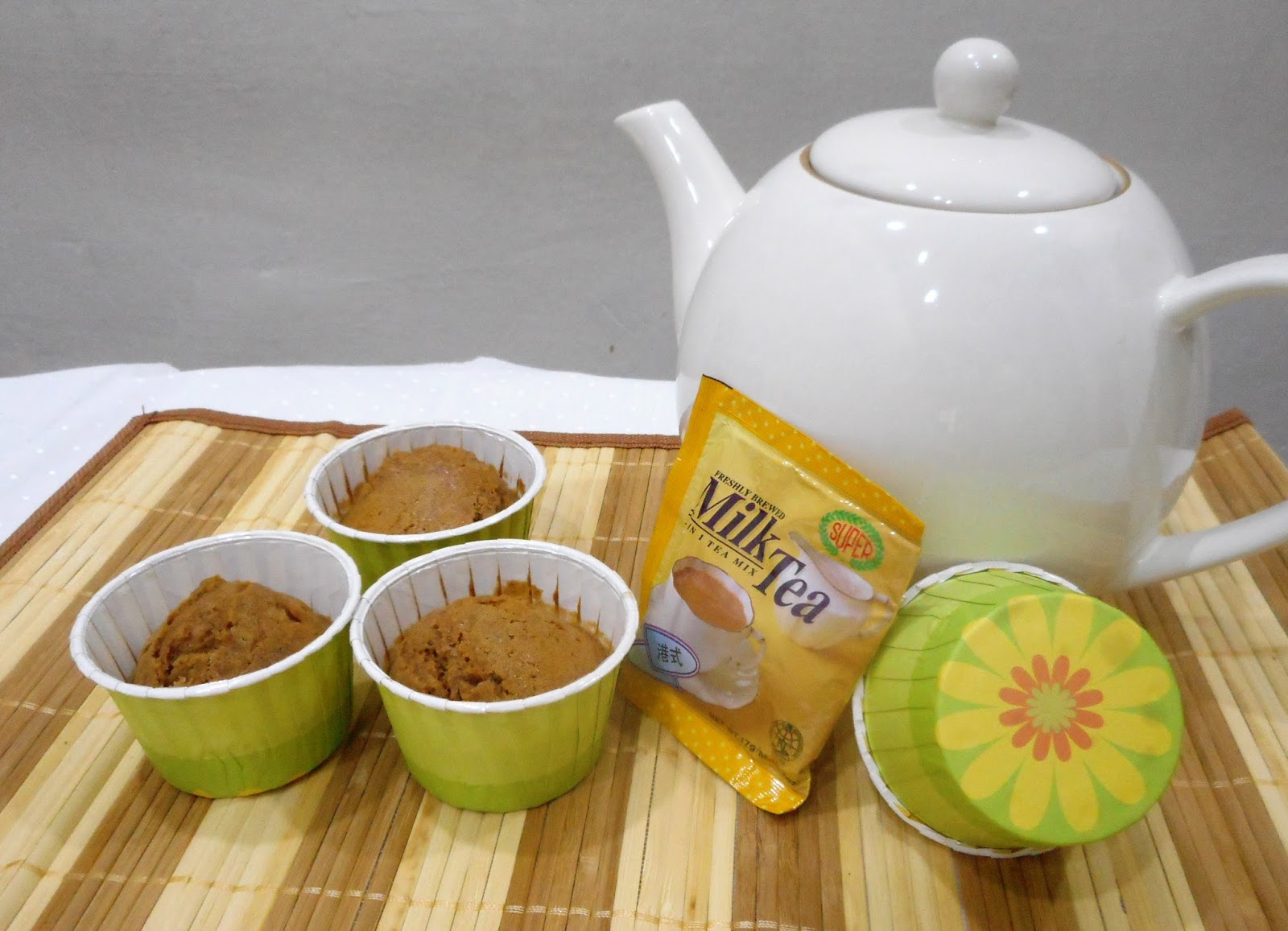 Milk Tea Muffins/ Cupcakes With Walnuts Using Airfryer The Hedgehog Knows