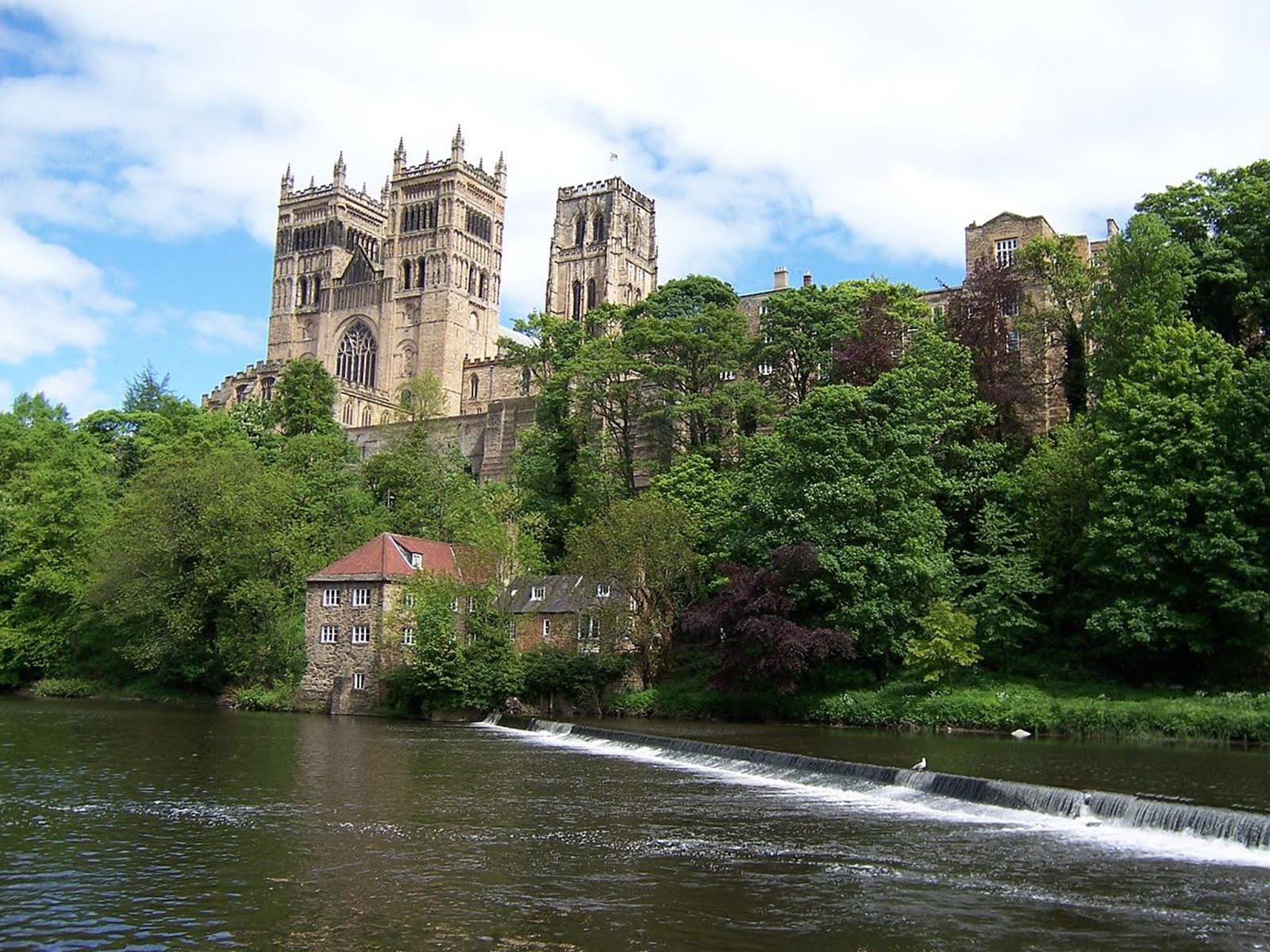 The most beautiful tourist places to visit in Durham England