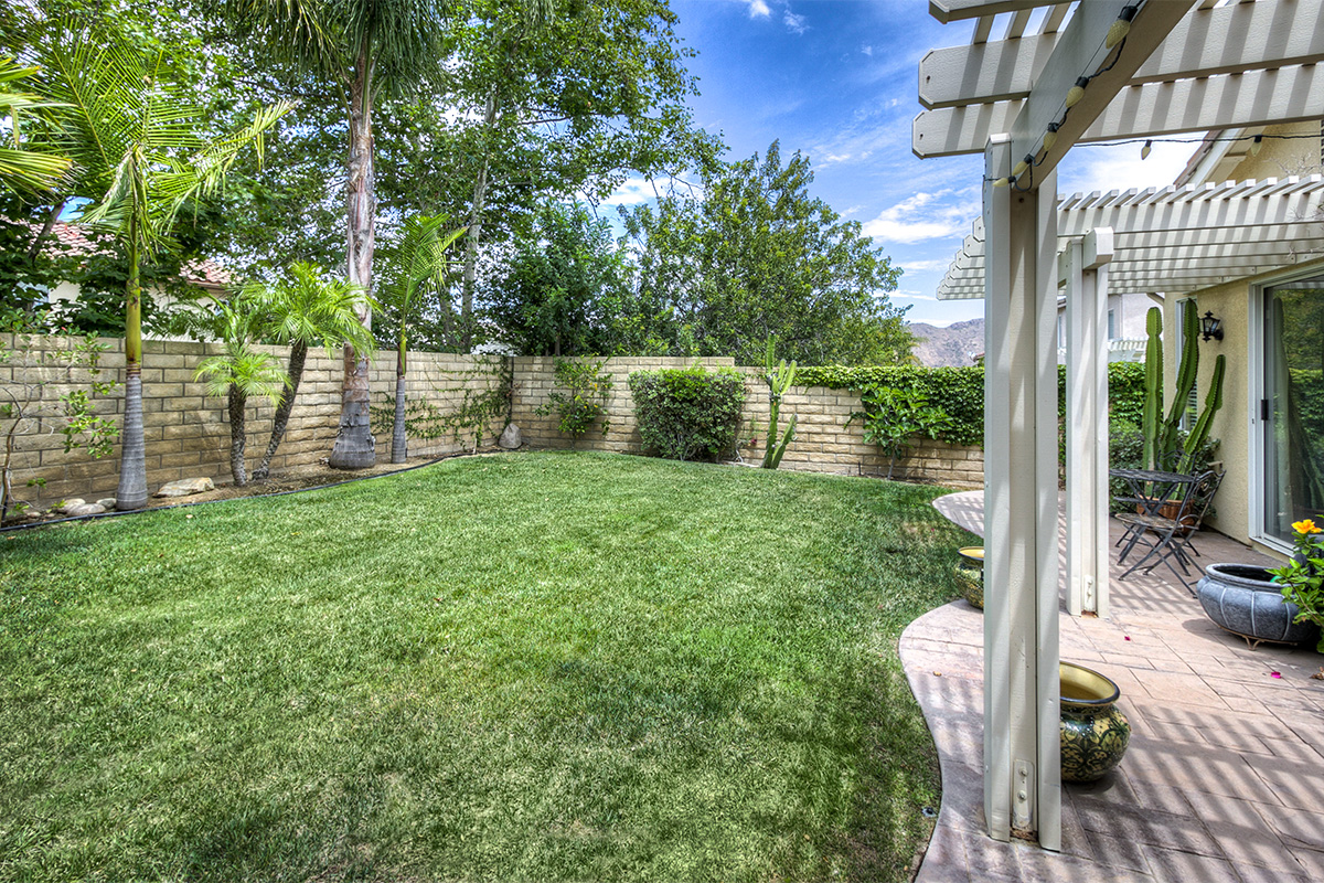 Dos Vientos HighlyUpgraded SingleStory Home for Sale w/ Community