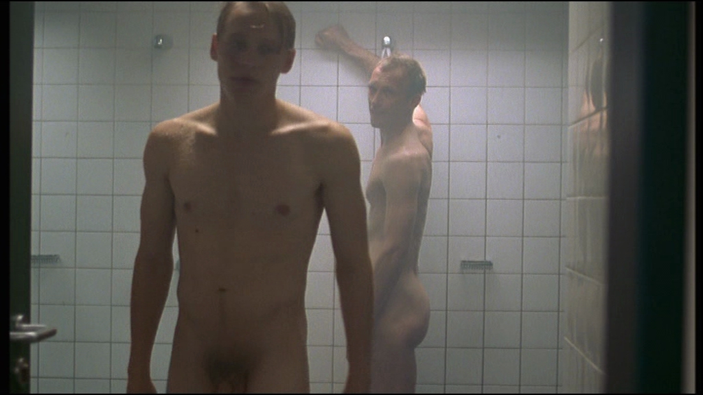 Matthias Schweighöfer - Shirtless & Naked in "Kammerflimmern"...