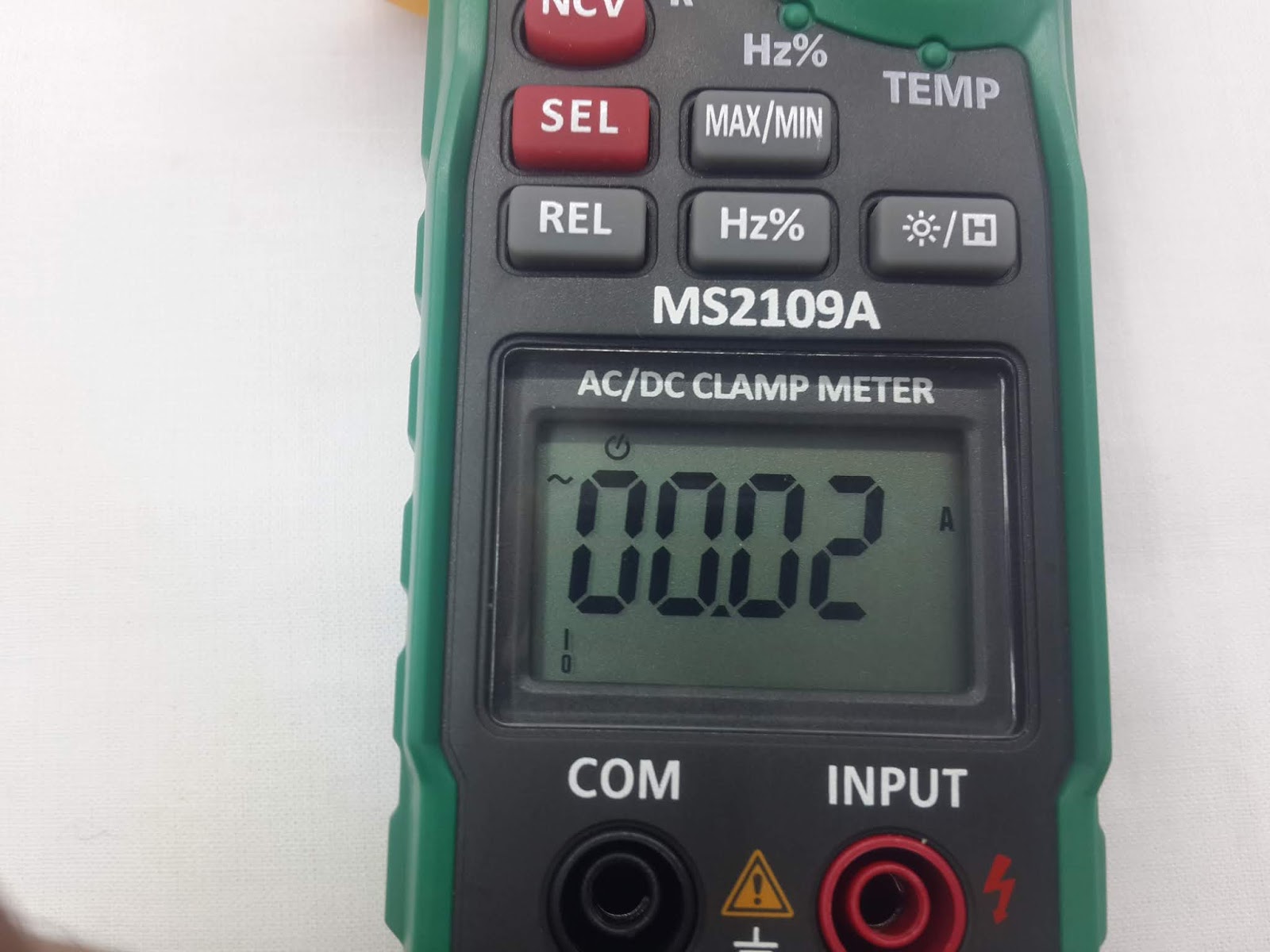 How to Use Clamp Meter (in Hindi)