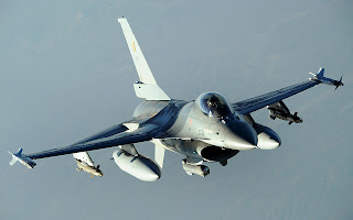 F-16 Fighting Falcon Fighter Jet