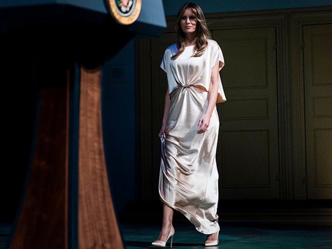  US First Lady Melania Trump Wears $2,595 Filipino Designer Gown