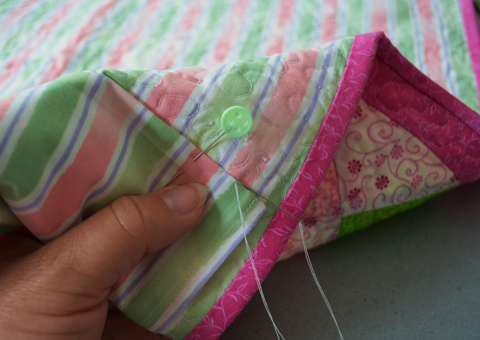 American Homestead Quilt Class How to Make a Hanging Sleeve