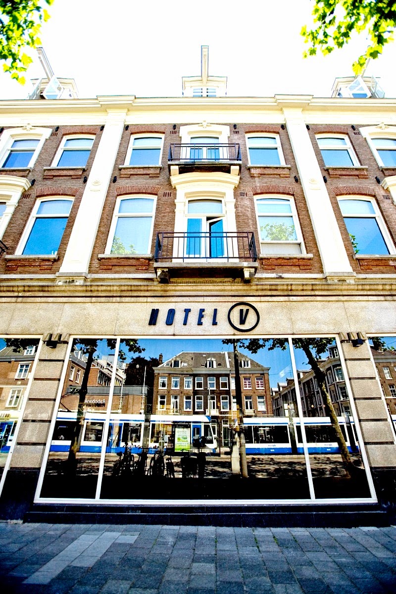 Design Hotel V Frederiksplein in amsterdam
