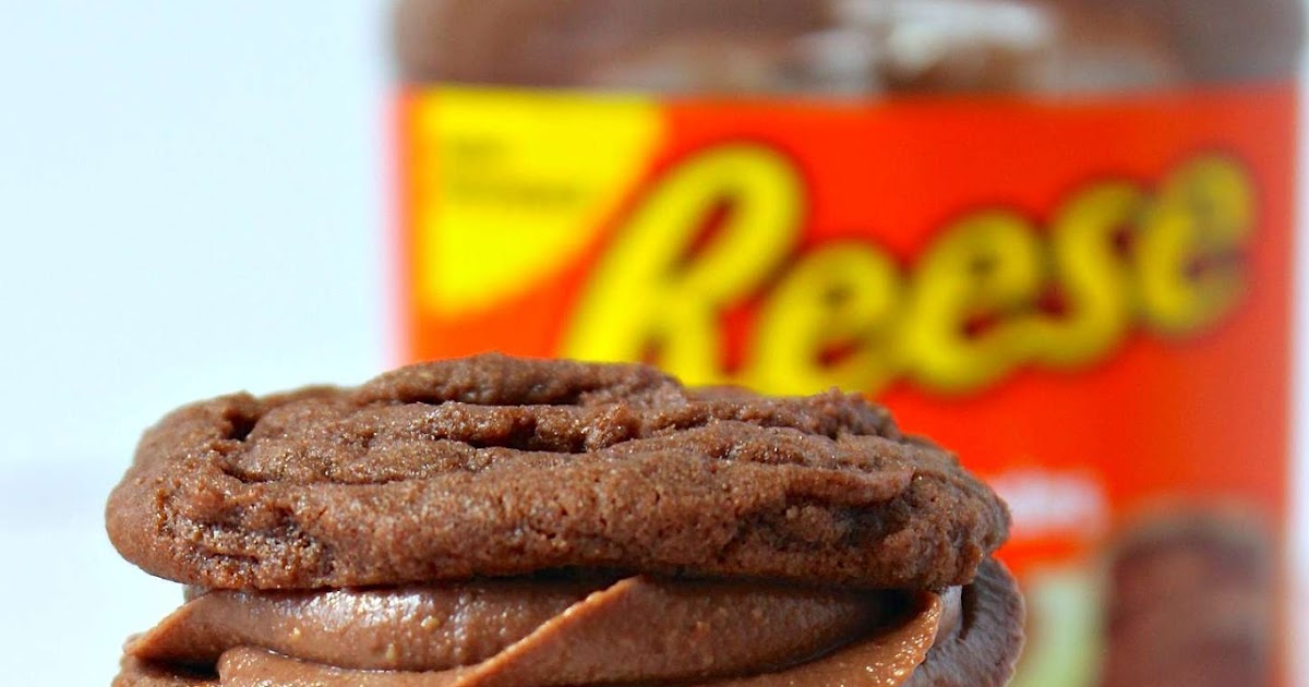 The Busy Baker REESE Peanut Butter Chocolate Sandwich Cookies