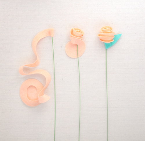 Felt Rose DIY // Benzie Felt Rose DIY // Benzie