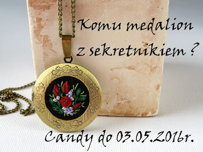 medalion z haftem, naszyjnik wyszywany, haftowana biżuteria, sekretnik vintage, biżuteria vintage, candy blogowe, rozdanie na blogu, giveaway, 