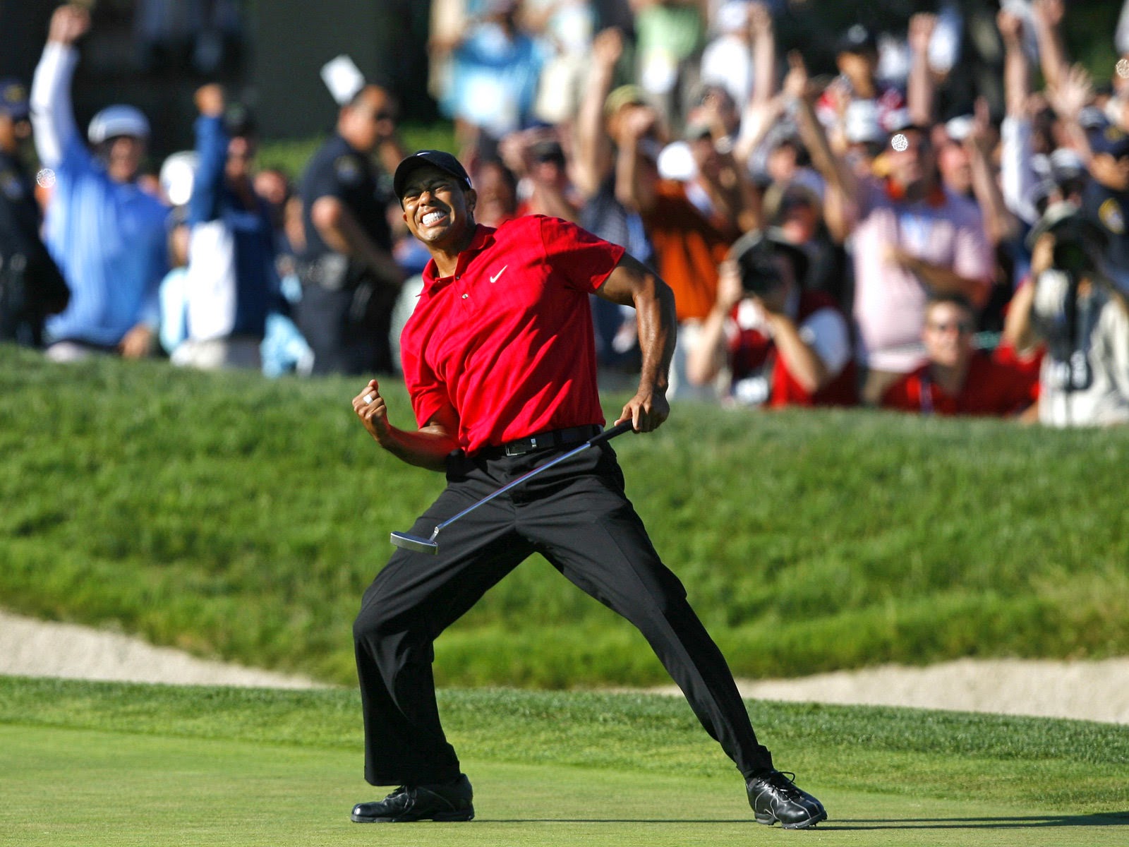 Scratch Hit Sports: Tiger Woods Wins At August; 2005 Masters