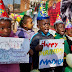 Presidente de Sudafrica visita a Mandela en su cumpleaños