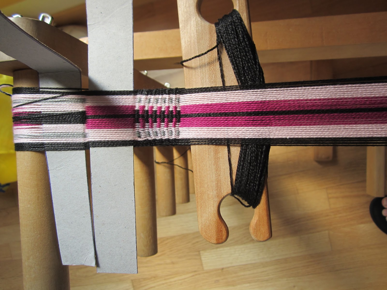 Buellwood Weaver and Fiber Guild, Hancock, Michigan Inkle loom warping