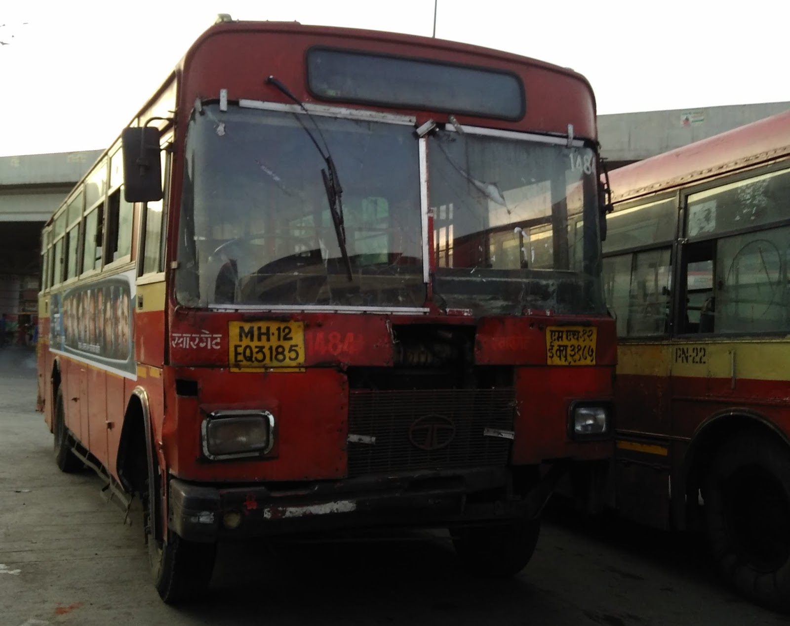 India's Transportation PMPML buses at Hadapsar Bus Stand