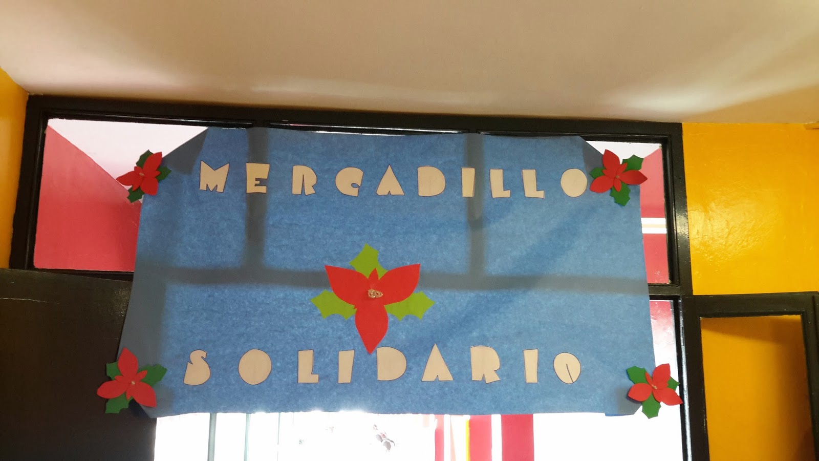 MERCADILLO SOLIDARIO PARA CÁRITAS