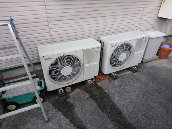 エアコン 室外 機 1 台 で 室内 機 2 台