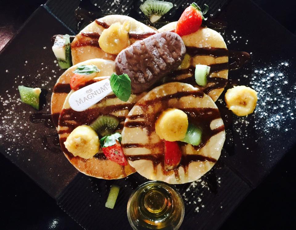 D'8 Military Miri Magnum Icecream Desserts Good food presentation