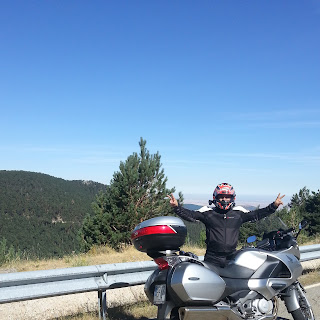 ruta en moto por el puerto de Cotos