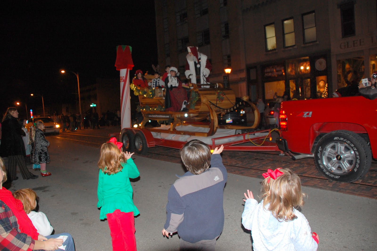 The Roby's Decatur Christmas Parade