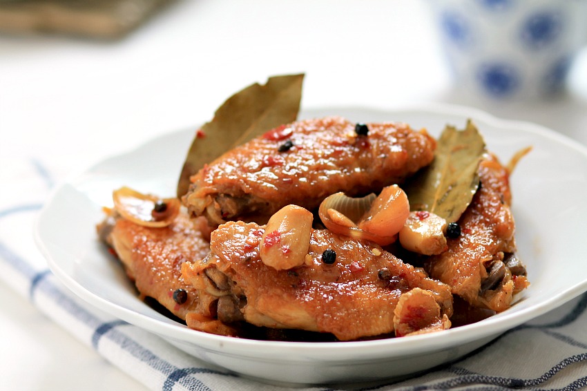 Spicy chicken wings adobo , Filipinostyle