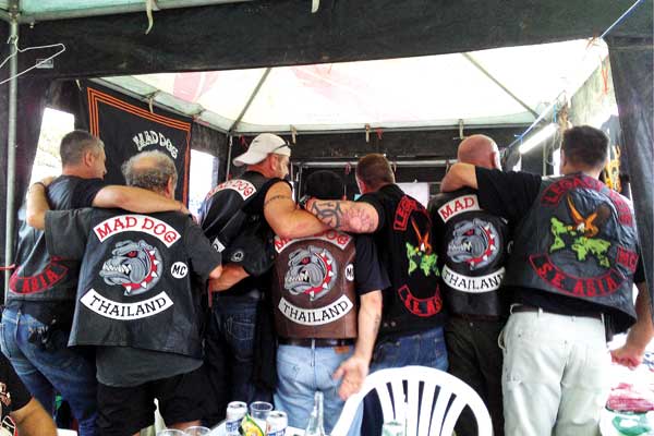 Cambodiannewsupdate: Veterans find brotherhood on the road