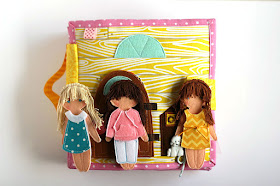 Evie's dollhouse quiet busy book Развивающая книжка Кукольный домик