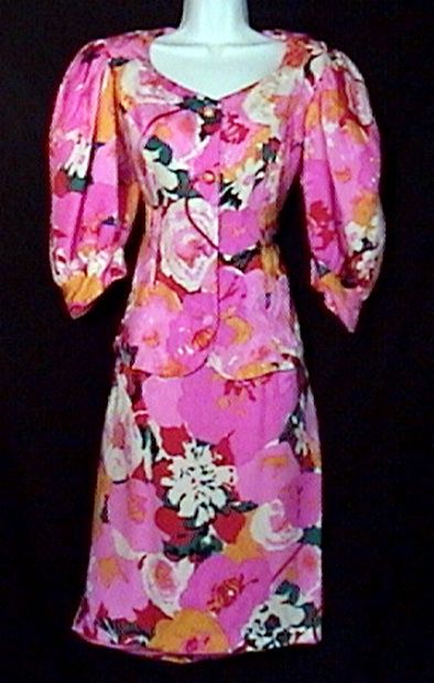 The Everything Girl: Effie Trinket Costume!