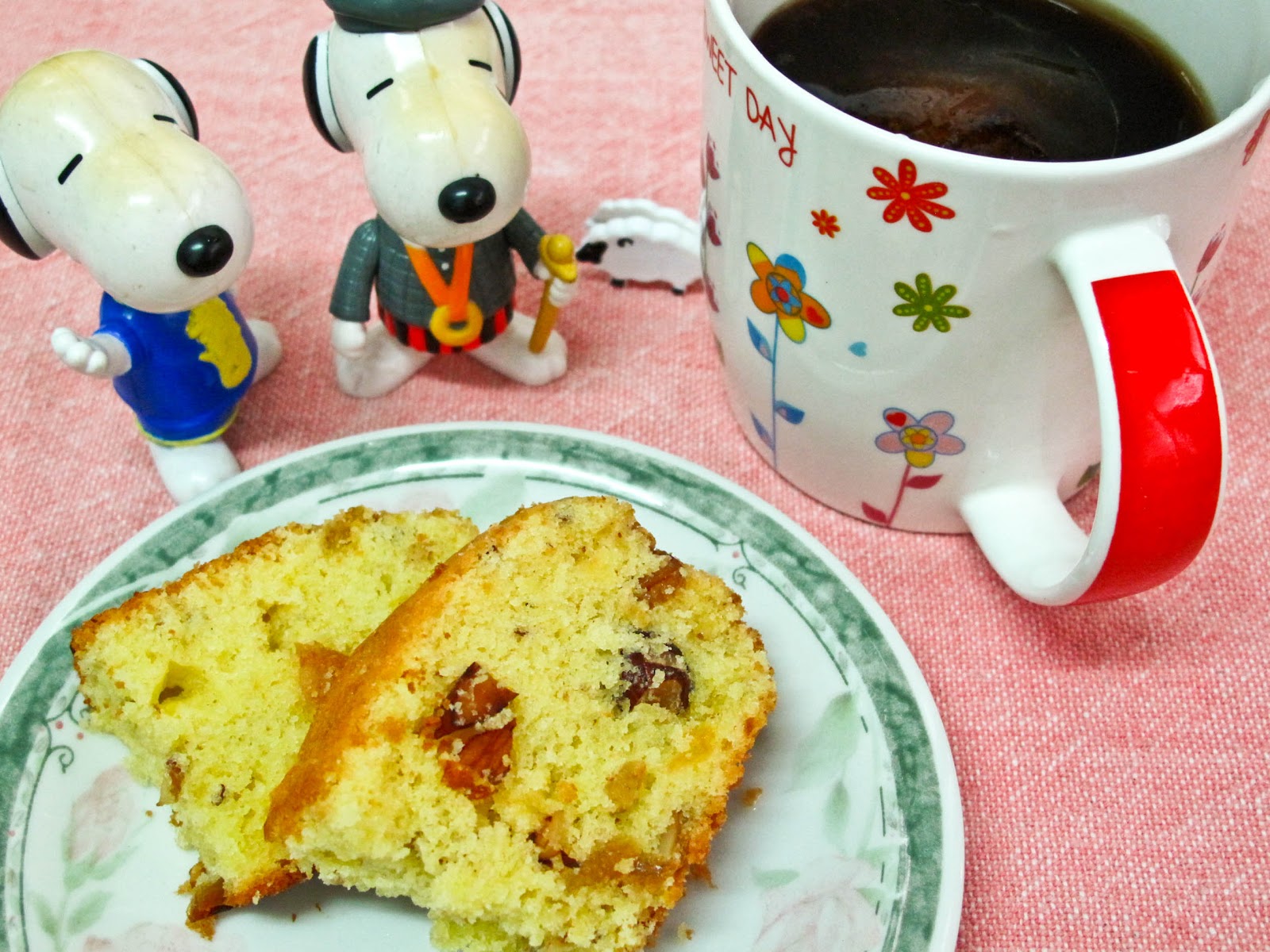 Simple Menu Low Sugar Lemon Mixed Nut Cakes