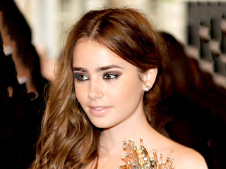 Lily Collins HD Wallpapers