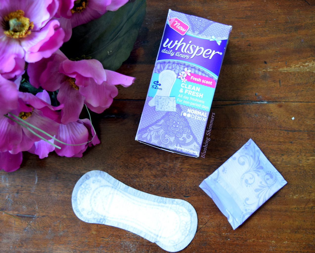Whisper daily Liners Review