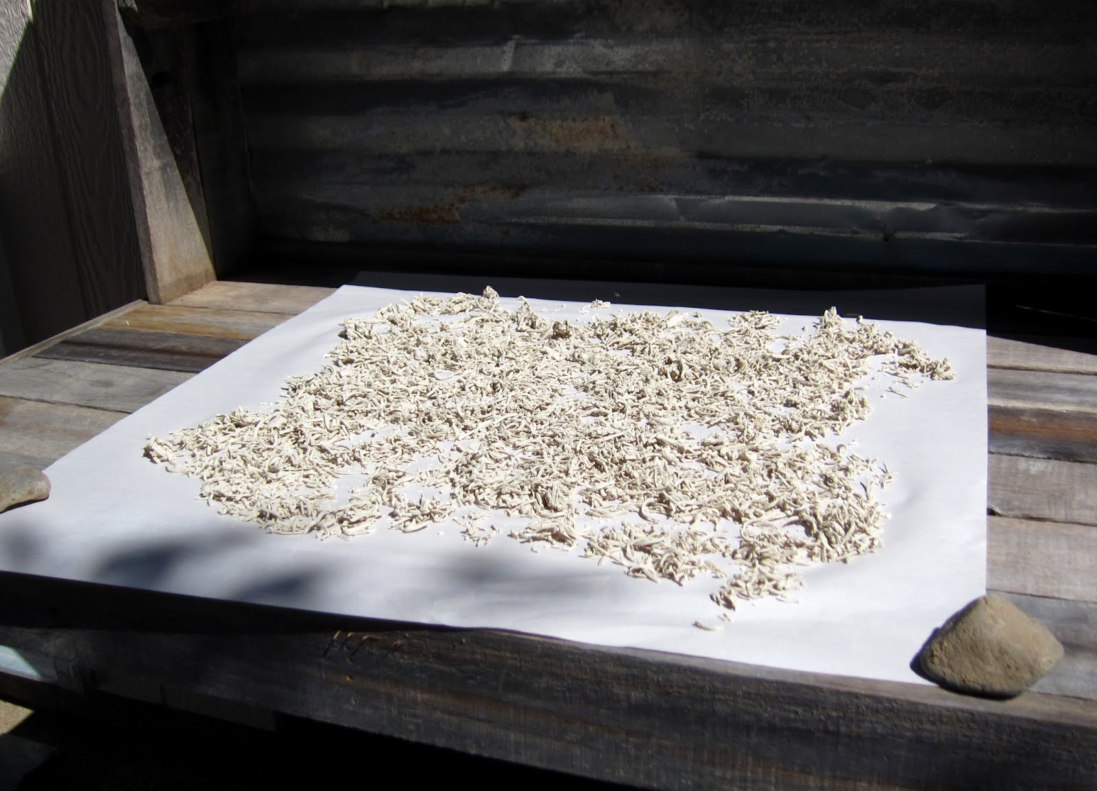 Making slip for slip trailing on pottery Top Organic Gardening