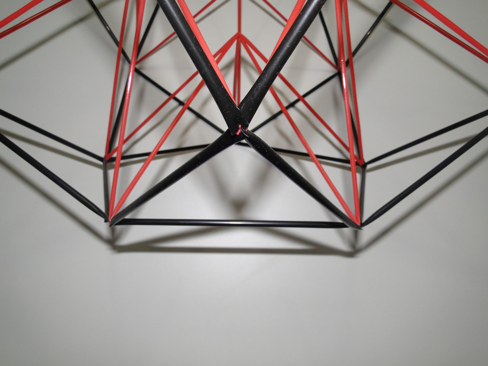 Poliedros de Canudos O Icosidodecaedro