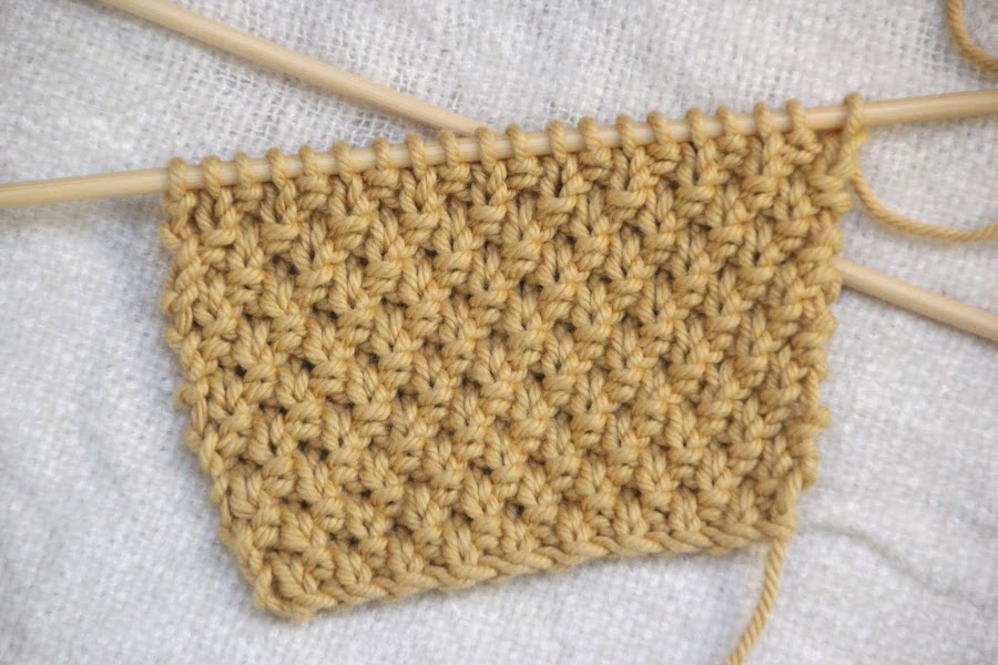 Punto de arroz doble