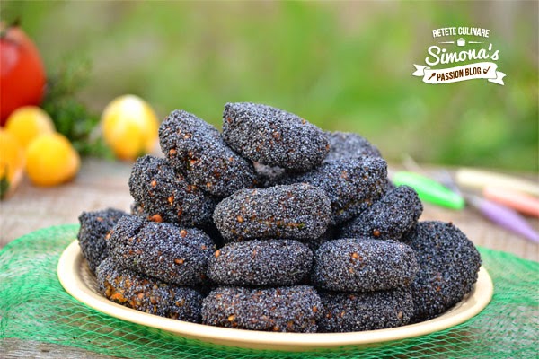 Chiftele cu hrisca si legume in crusta de mac