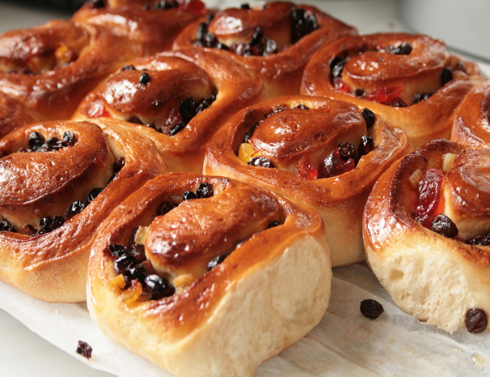 Intelliblog FOOD FRIDAY CHELSEA BUNS