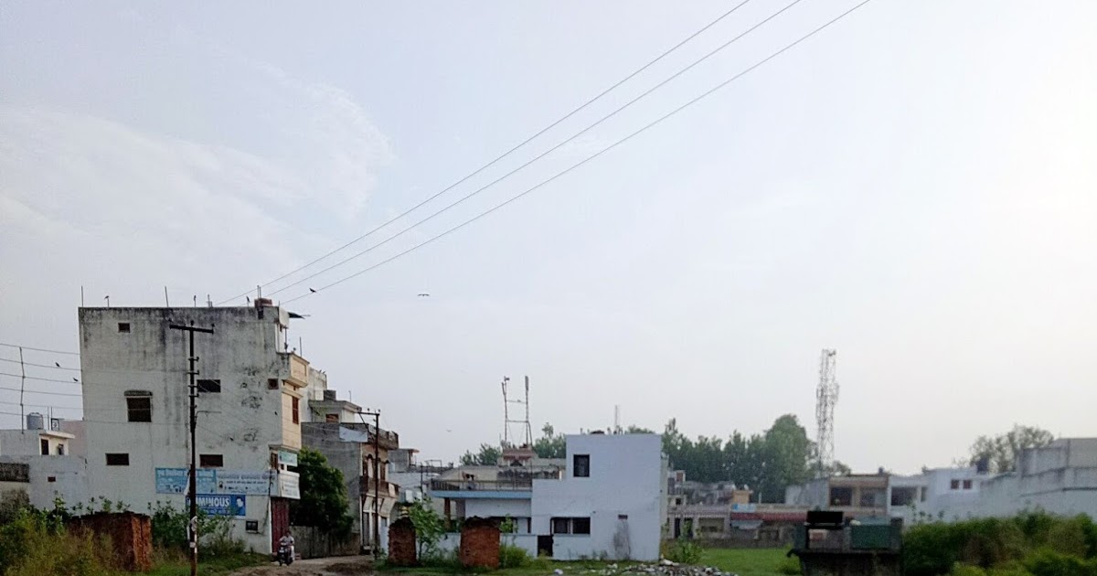 सोलानीपुरम की ख़राब सड़कें - जनता और नेता मौन!