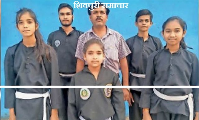 शिवपुरी की पेंचक सिलाट मार्शल आर्ट की टीम श्रीनगर रवाना - Shivpuri News
